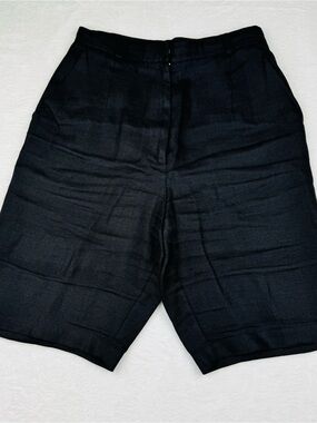 Talbots Petites shorts. 100% Irish linen. Women’s size 4. Black.